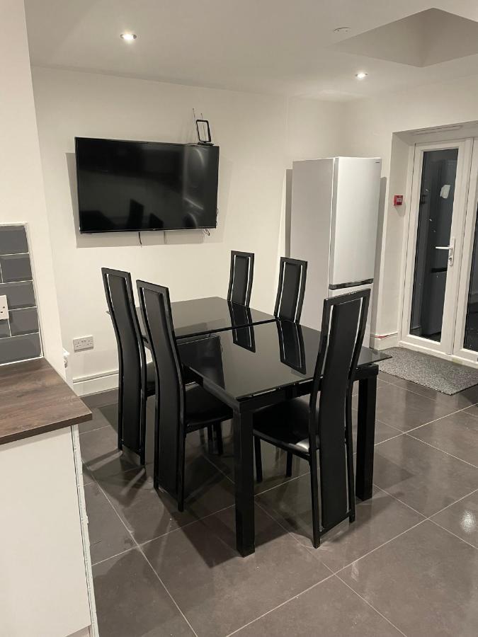 Vale Nky Apartment Rooms Londres Exterior foto